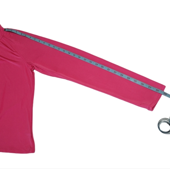 Project Social T Urban Outfitters Size Large Turtleneck Raglan Sleeve Neon Pink - Picture 6 of 7